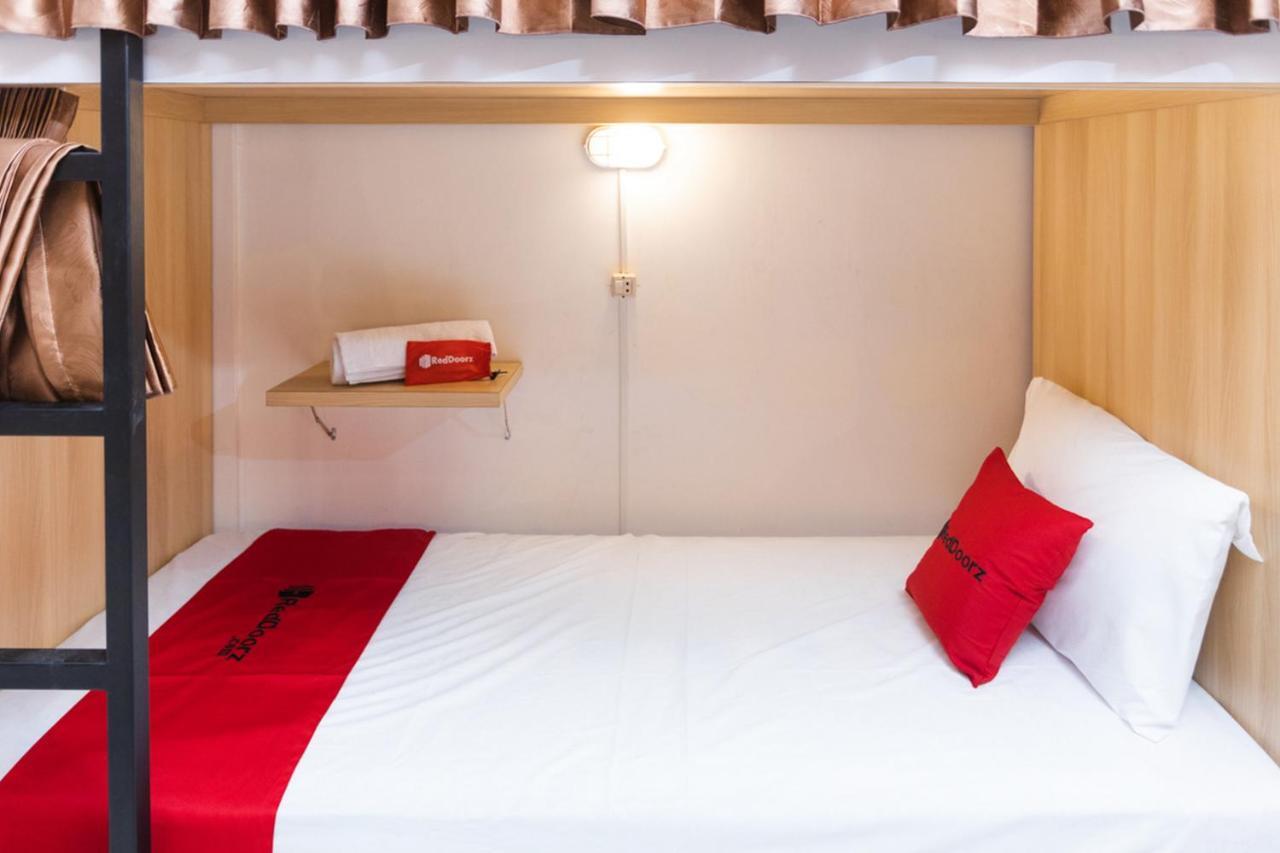Reddoorz Hostel @ Malang City Center 2 Luaran gambar